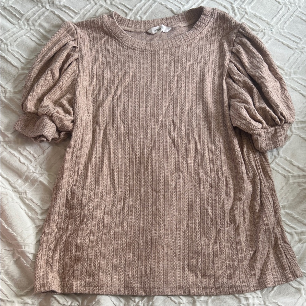 Amaryllis Textured Knit Top in Tan